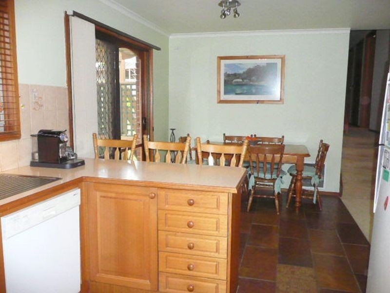 26 Alpine Way, Kilsyth VIC 3137