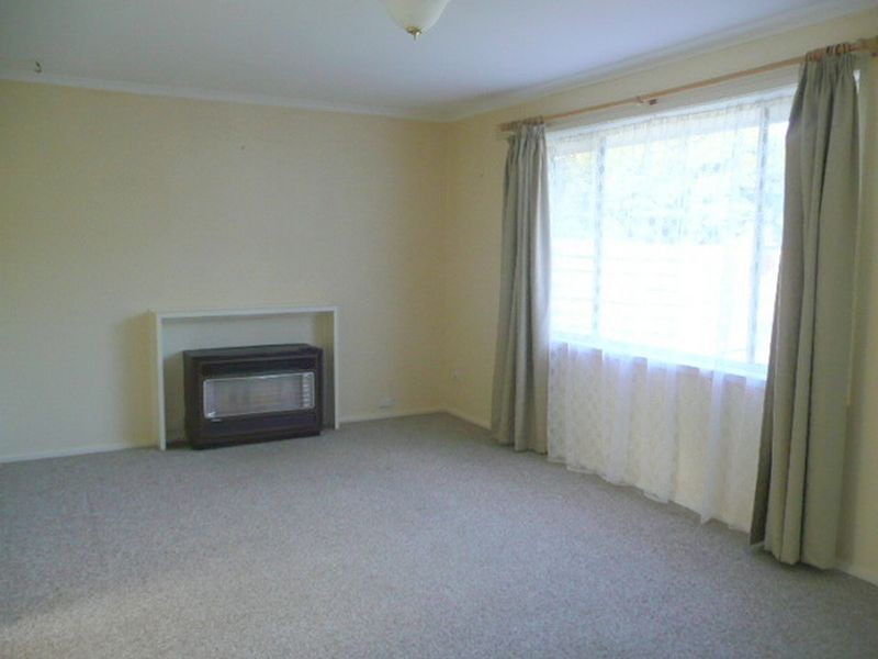 34 Blackburn Road, Mooroolbark VIC 3138