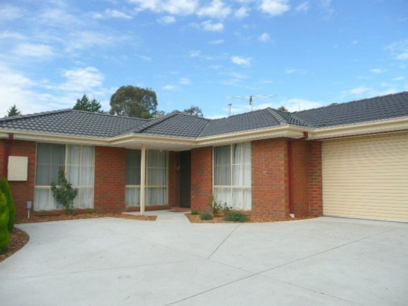 26a David Drive, Mooroolbark VIC 3138