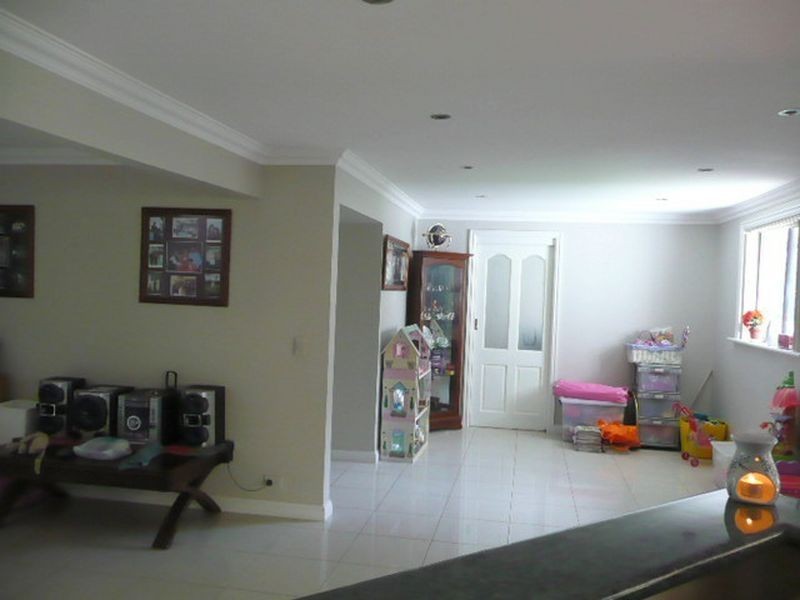 24 Mountain Drive, Mooroolbark VIC 3138