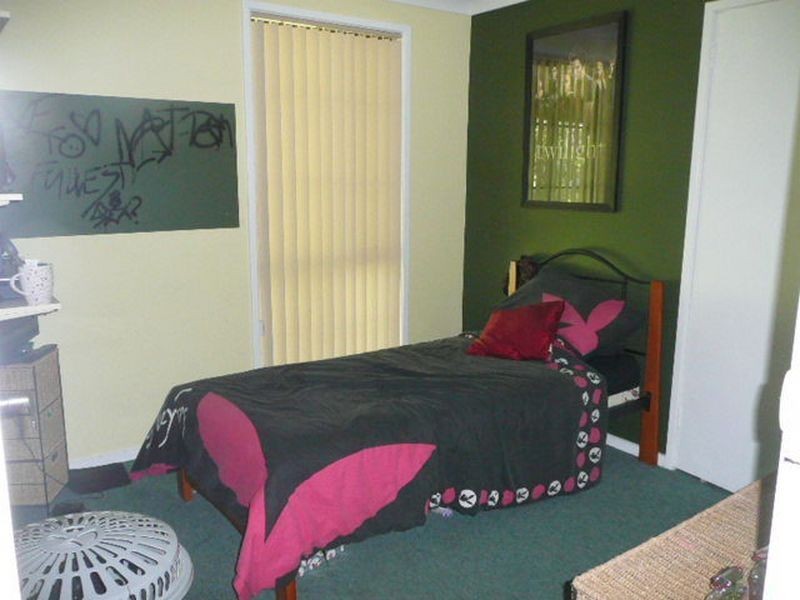 24 Mountain Drive, Mooroolbark VIC 3138