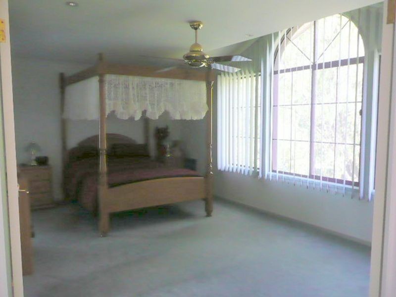 24 Mountain Drive, Mooroolbark VIC 3138