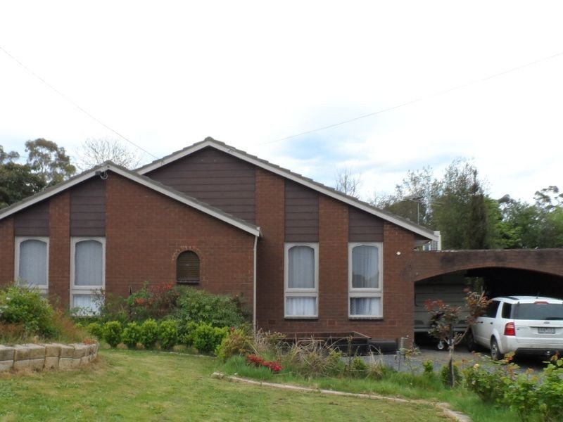 17 Coolaroo Court, Mooroolbark VIC 3138