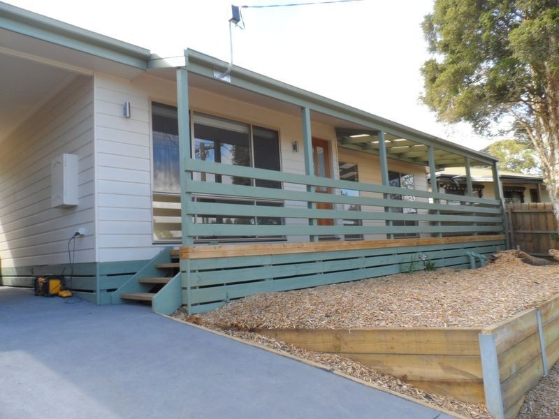 48 Sugarloaf Drive, Chirnside Park VIC 3116