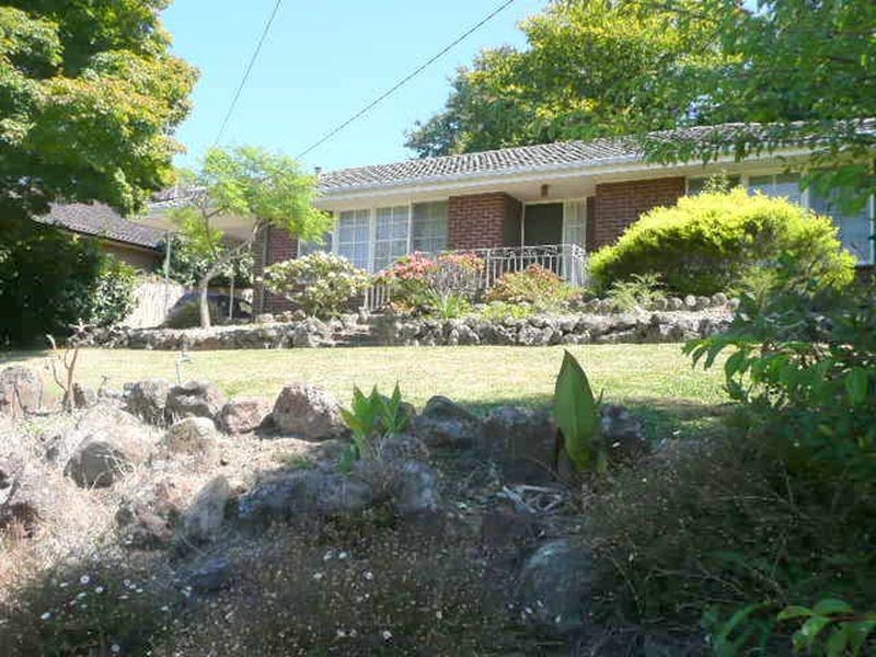 85 Winyard Drive, Mooroolbark VIC 3138