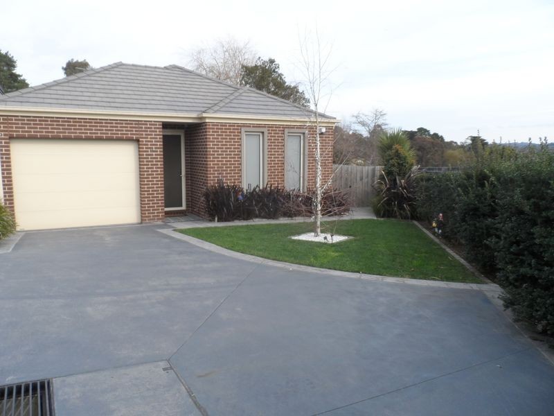 2/47A Carronvale Road, Mooroolbark VIC 3138