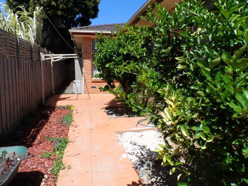 35B Lomond Avenue, Kilsyth VIC 3137