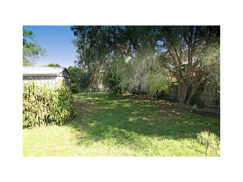 39 Aintree Street, Mooroolbark VIC 3138
