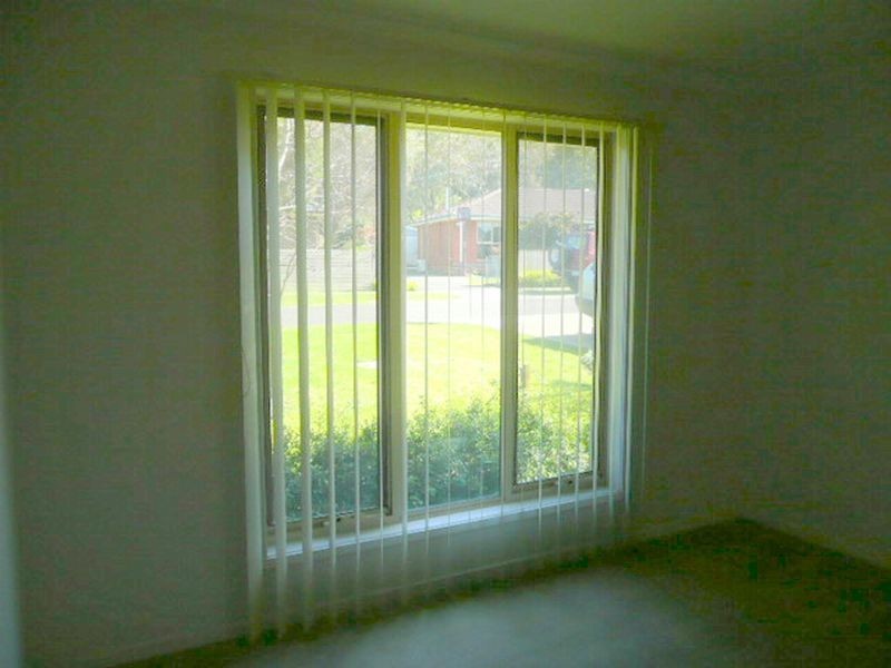 16 Smithacres Road, Montrose VIC 3765