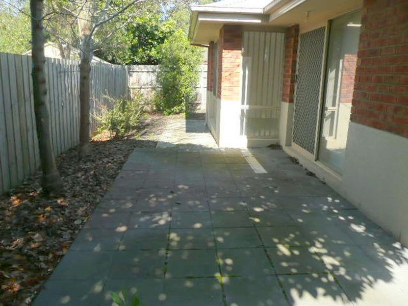 16 Smithacres Road, Montrose VIC 3765