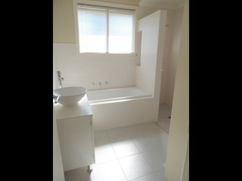 1/10 Dunoon Street, Mooroolbark VIC 3138