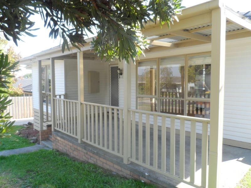 1/10 Dunoon Street, Mooroolbark VIC 3138