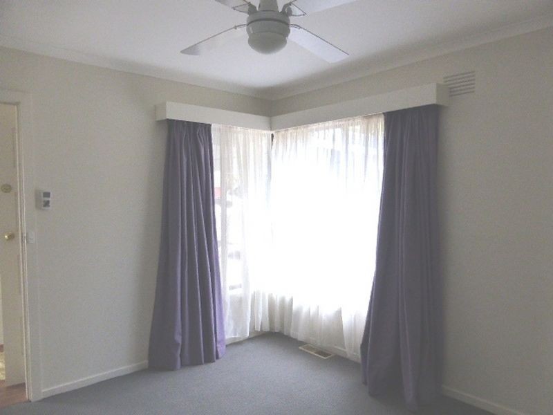 247 Manchester Road, Mooroolbark VIC 3138