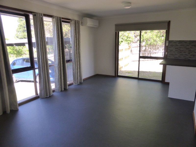 6 Statesman Crescent, Mooroolbark VIC 3138
