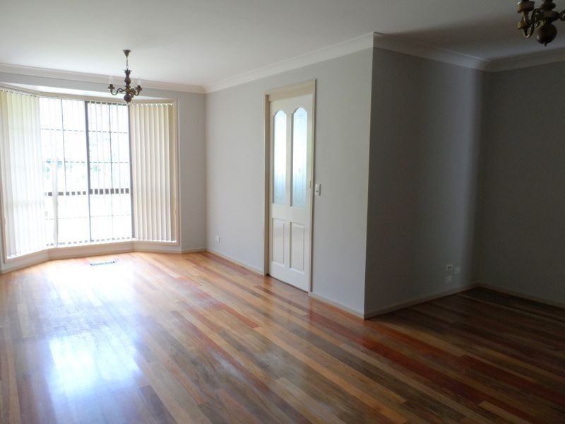 24 Mountain Drive, Mooroolbark VIC 3138