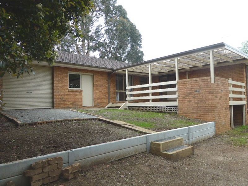 54 Churchill Drive, Mooroolbark VIC 3138