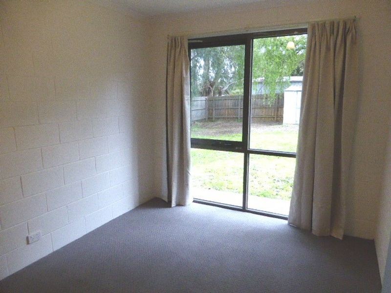 54 Churchill Drive, Mooroolbark VIC 3138