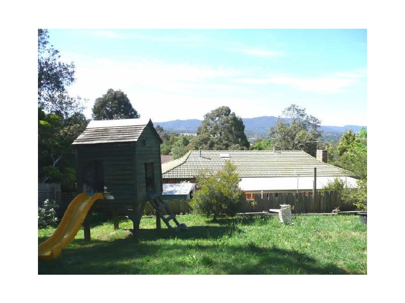 46 Landscape Drive, Mooroolbark VIC 3138