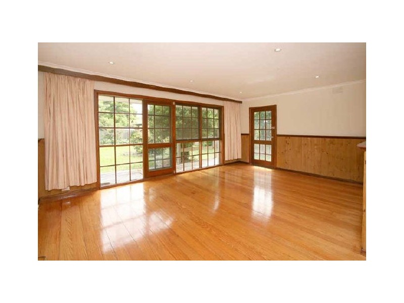 213 Eastfield Road, Croydon VIC 3136