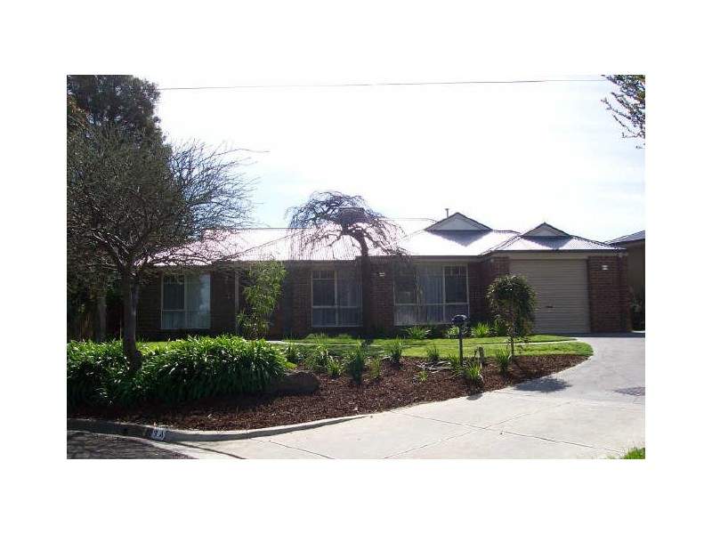 3a Elaine Court, Mooroolbark VIC 3138