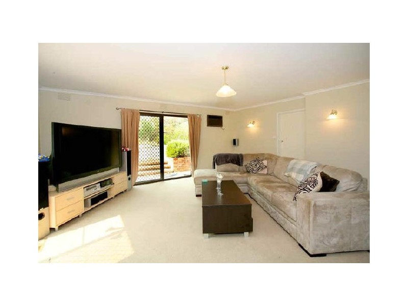 7 Maralinga Terrace, Mooroolbark VIC 3138