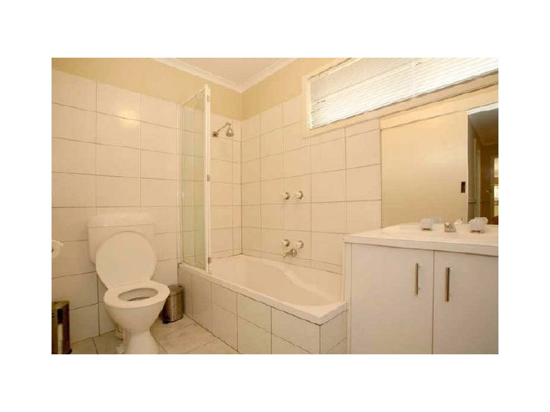 7 Maralinga Terrace, Mooroolbark VIC 3138