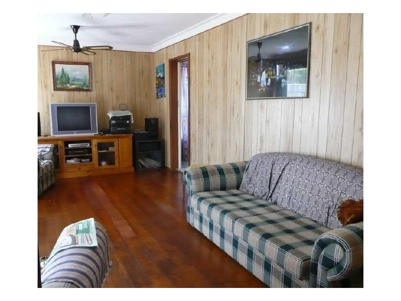 55 Esther Crescent, Mooroolbark VIC 3138