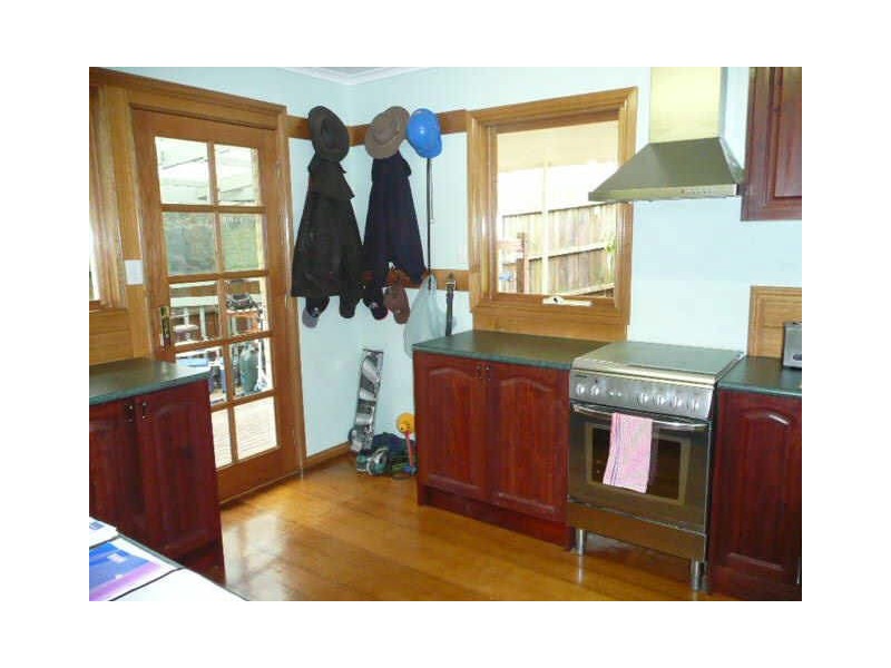 24 Bridges Avenue, Mooroolbark VIC 3138