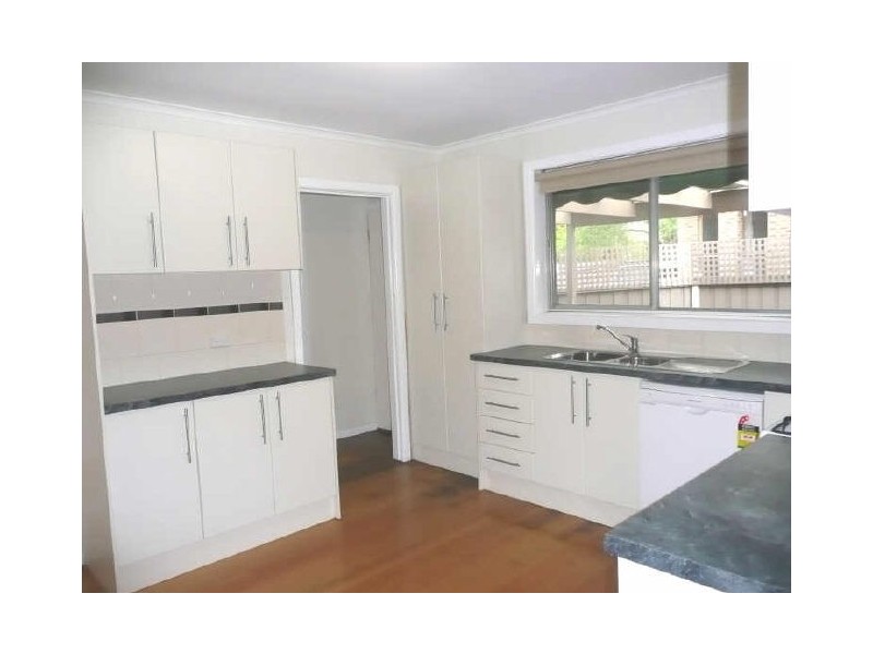 1/110 Bayswater Road, Croydon VIC 3136