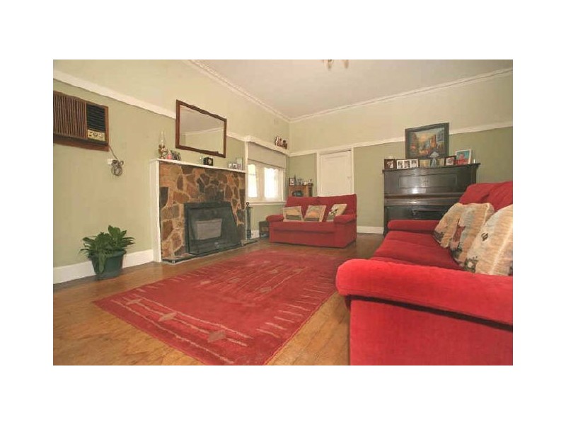 3 Jesmond Road, Croydon VIC 3136