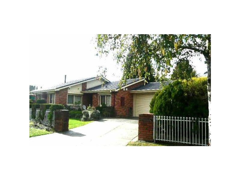 3 Mitta Court, Croydon Hills VIC 3136