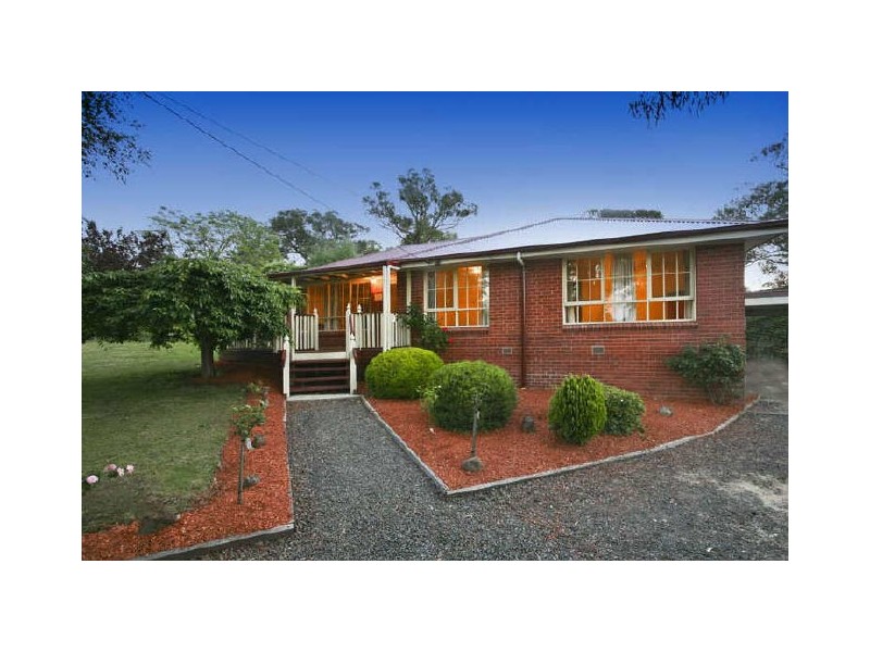 9 Roslyn Street, Montrose VIC 3765