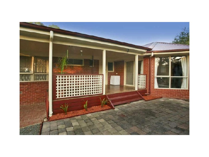 9 Roslyn Street, Montrose VIC 3765