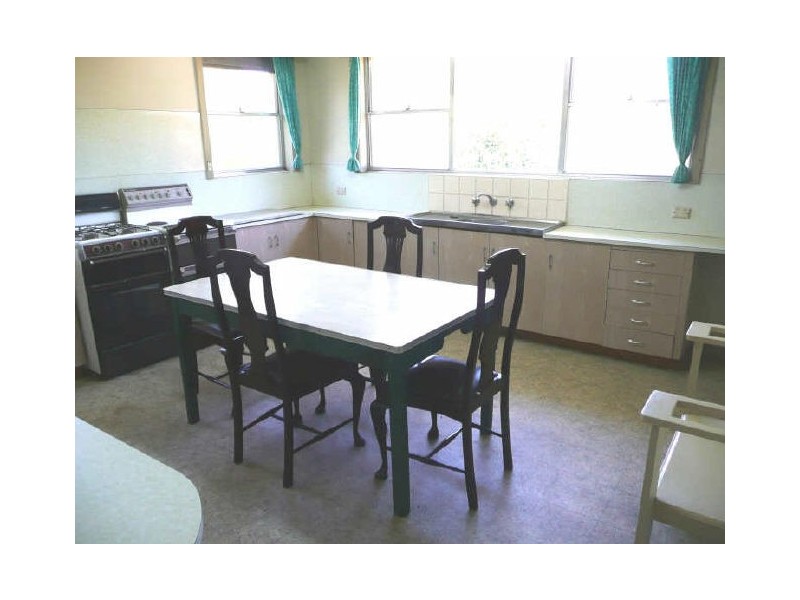 196 Eastfield Road, Croydon VIC 3136