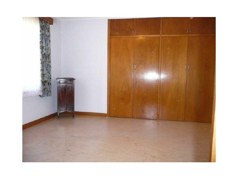 196 Eastfield Road, Croydon VIC 3136