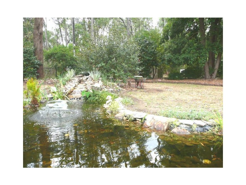 366 Cambridge Road, Montrose VIC 3765