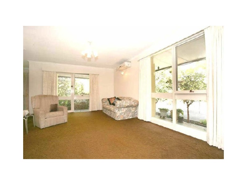 1 Sandra Court, Croydon VIC 3136