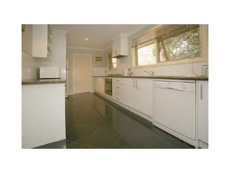 7 Campbell Street, Mooroolbark VIC 3138