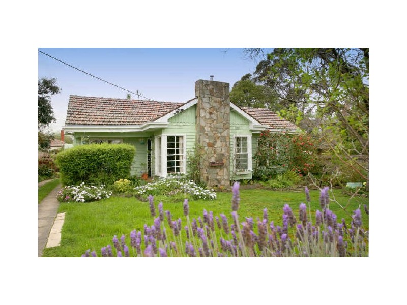 6 Mount View Street, Croydon VIC 3136