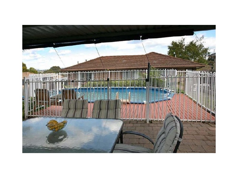 36 Meadowlark Lane, Mooroolbark VIC 3138