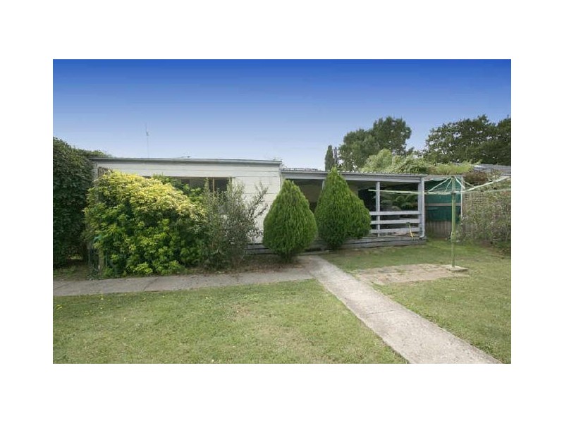 11 Garden Street, Kilsyth VIC 3137