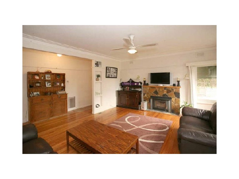 161 Liverpool Road, Kilsyth VIC 3137