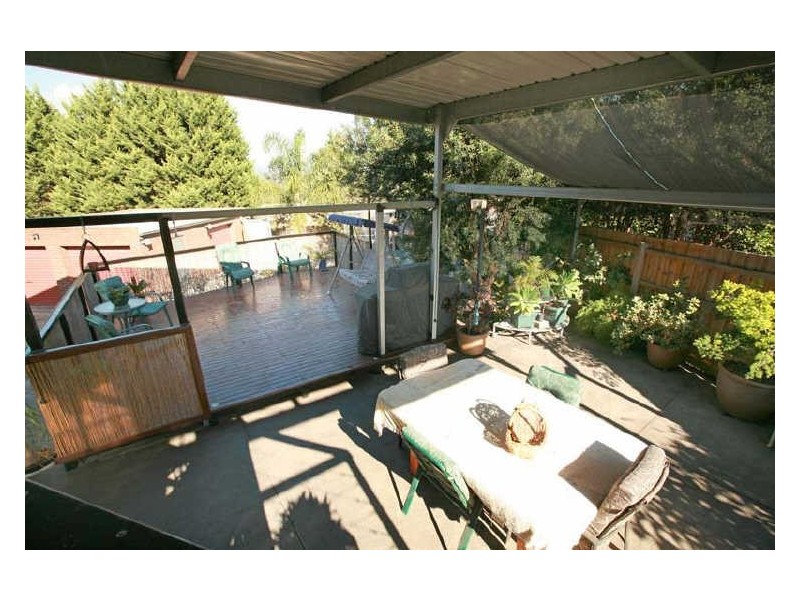 3 Brack Court, Mooroolbark VIC 3138