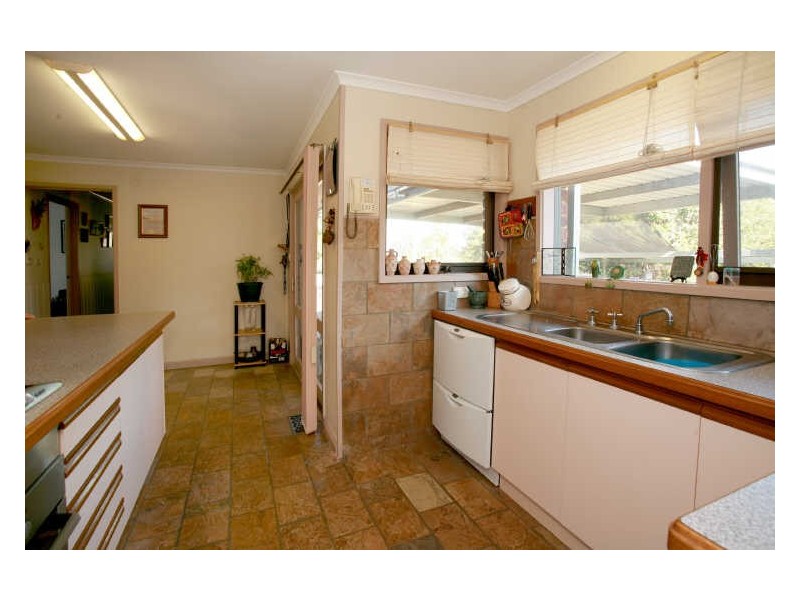 3 Brack Court, Mooroolbark VIC 3138