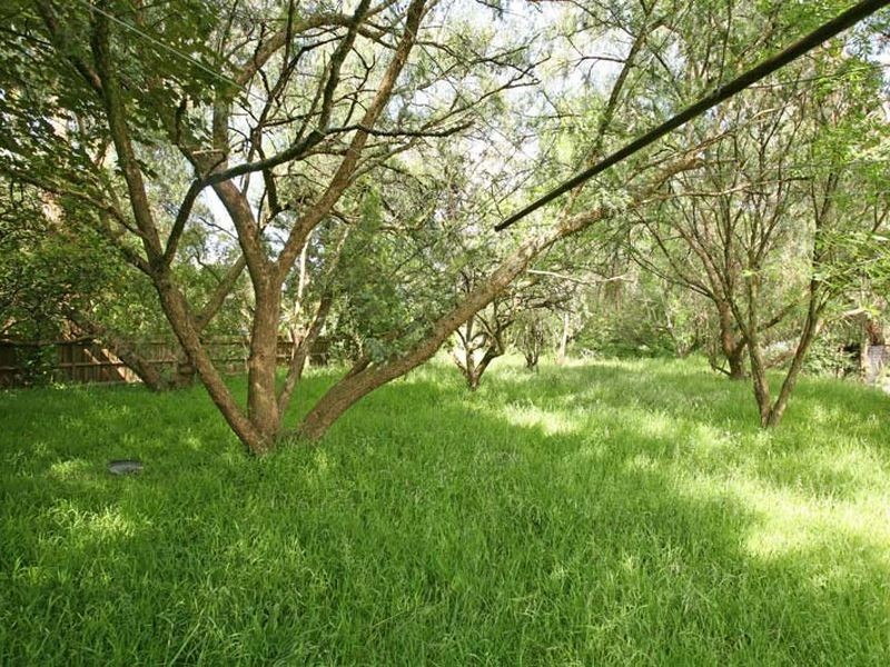 54 Liverpool Road, Kilsyth VIC 3137