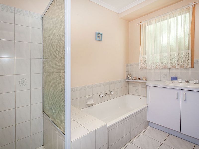 119 Lakeview Drive, Lilydale VIC 3140