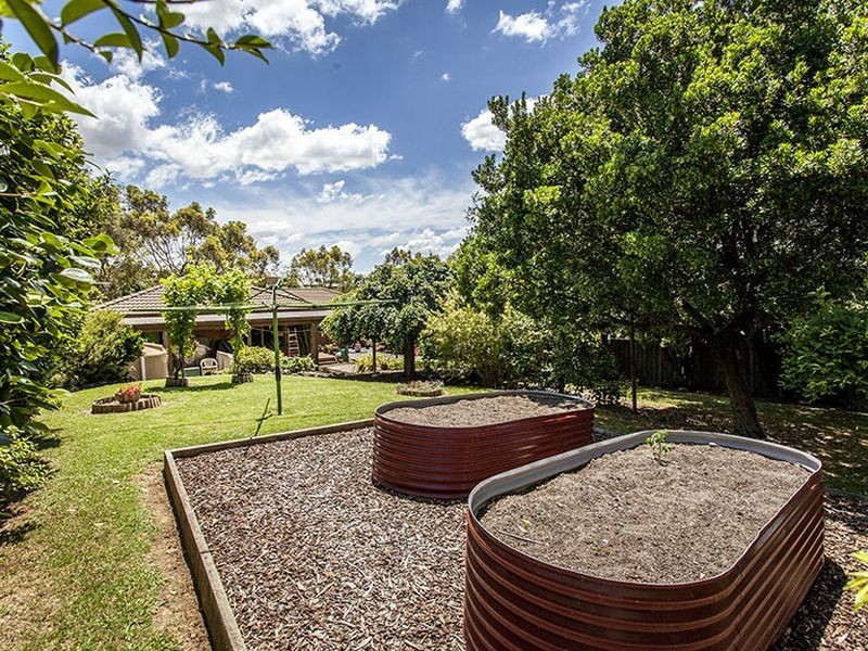 119 Lakeview Drive, Lilydale VIC 3140