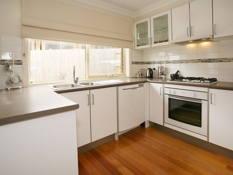 4 Dunoon Street, Mooroolbark VIC 3138