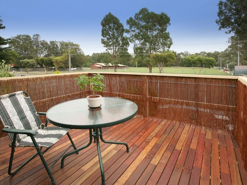 22 Esther Crescent, Mooroolbark VIC 3138