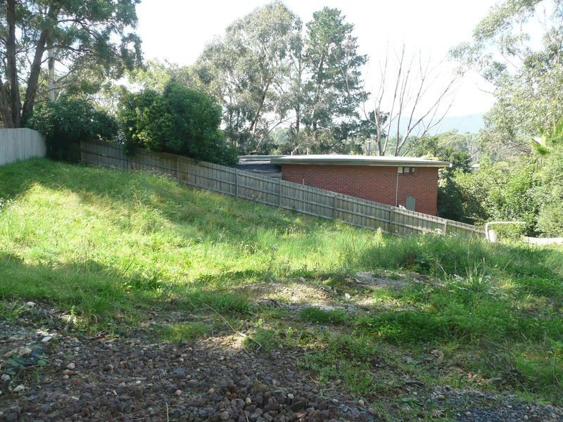 2/4 Avalon Street, Mooroolbark VIC 3138